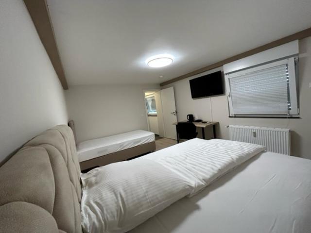 Rheinischer Hof Appartements Leverkusen Ngoại thất bức ảnh