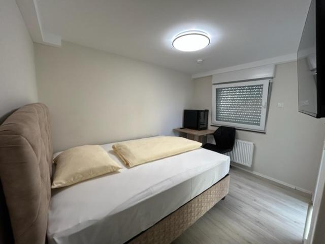 Rheinischer Hof Appartements Leverkusen Ngoại thất bức ảnh